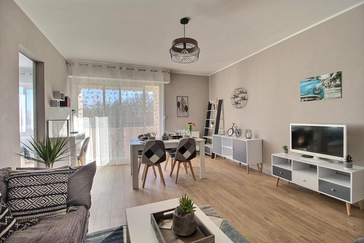 Epipapu Appartement 57 M2 - Parking Prive - Loggia - Bourges Exterior photo